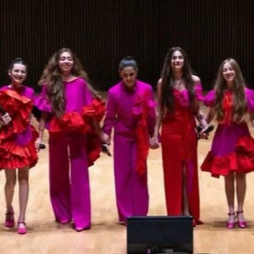 Serendipity (Preisträgerkonzert) The Bookmarks (Georgien) - a cappella Gewandhaus zu Leipzig - Mendelssohn Saal 05.05.2026 20:00 Uhr 2 Arena Ticket | Serendipity (Preisträgerkonzert) The Bookmarks (Georgien) - a cappella Gewandhaus zu Leipzig - Mendelssohn Saal 05.05.2026 20:00 Uhr | 2026 05 05 Bookmarks 1x1 20260114115058