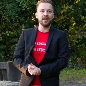 Lachmesse: Joshua Clausnitzer - Wortgewitter und Wortgeflüster - Leipzig Kabarett Sanftwut - 24.10.2025 16:00 Uhr