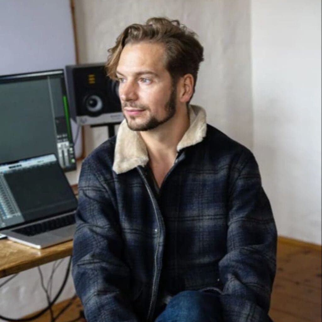 Arena Ticket | Felix Räuber - Wie klingt Weihnachten 2026 Martin-Luther-Kirche Dresden 19.12.2026 20:00 Uhr | 2026 12 10 Felix Raeuber 1x1 20260110150041