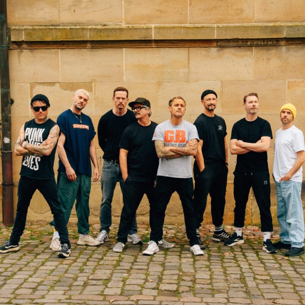 Donots & H-Blockx - Sommer Shows 2026 Leipzig Parkbühne 20.08.2026 19:00 Uhr 2 Arena Ticket | Donots & H-Blockx - Sommer Shows 2026 Leipzig Parkbühne 20.08.2026 19:00 Uhr | 2026 08 20 Donots scaled 1x1 20260228131409