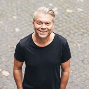 Lesung: MARKUS KAVKA „FC Bayern - Eine Liebeserklärung“ - Leipzig Kupfersaal 19.05.2026 20:00 Uhr