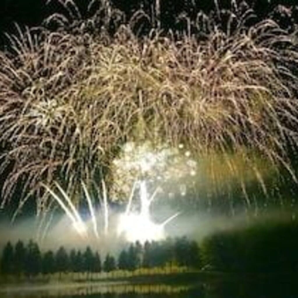 Pyro Games 2026 - Duell der Feuerwerker - Stausee Rabenstein - Chemnitz 03.10.2026 17:00 Uhr 3 Arena Ticket | Pyro Games 2026 - Duell der Feuerwerker - Stausee Rabenstein - Chemnitz 03.10.2026 17:00 Uhr | 2026 10 03 Pyro Games 1x1 20260807144913
