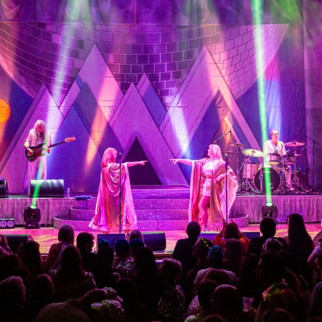 Voulez Vous - The ABBA Tribute Show LEUNA | cCe Kulturhaus Leuna 22.01.2027 19:30 Uhr 6 Arena Ticket | Voulez Vous - The ABBA Tribute Show LEUNA | cCe Kulturhaus Leuna 22.01.2027 19:30 Uhr | 2027 01 22 Voulez Vous 1x1 20260813124917