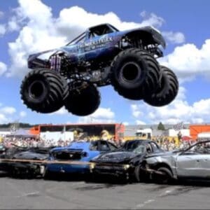 Dynamit auf Rädern - Die Monster Truck Show Oelsnitz/Erzgebirge - Edeka Weber 13 Arena Ticket | Dynamit auf Rädern - Die Monster Truck Show Oelsnitz/Erzgebirge - Edeka Weber | 2026 10 03 Dynamit auf Raedern 1x1 20260914111027