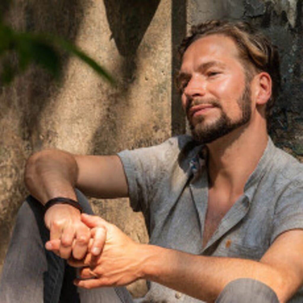 Arena Ticket | Felix Räuber – Wie klingt der Osten - Dresden Boulevardtheater 21.03.2027 18:00 Uhr | 2027 03 21 Felix Raeuber 1x1 20260924154745