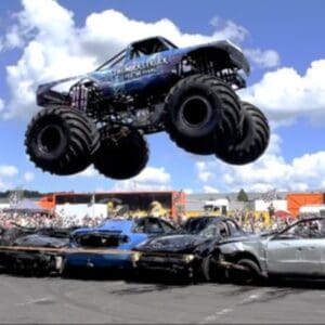 Dynamit auf Rädern - Die Monster Truck Show Neustadt an der Orla Cool Baumarkt 31.10.2026 14:00 Uhr 13 Arena Ticket | Dynamit auf Rädern - Die Monster Truck Show Neustadt an der Orla Cool Baumarkt 31.10.2026 14:00 Uhr | 2026 Dynamit auf Raedern Leuna 1x1 20261019074521